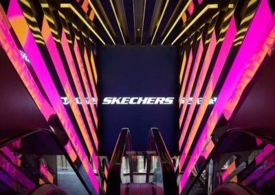 Skechers